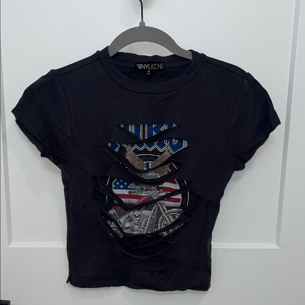 Vinyl Icons Dark Grey Distressed Graphic Crop Tee XS